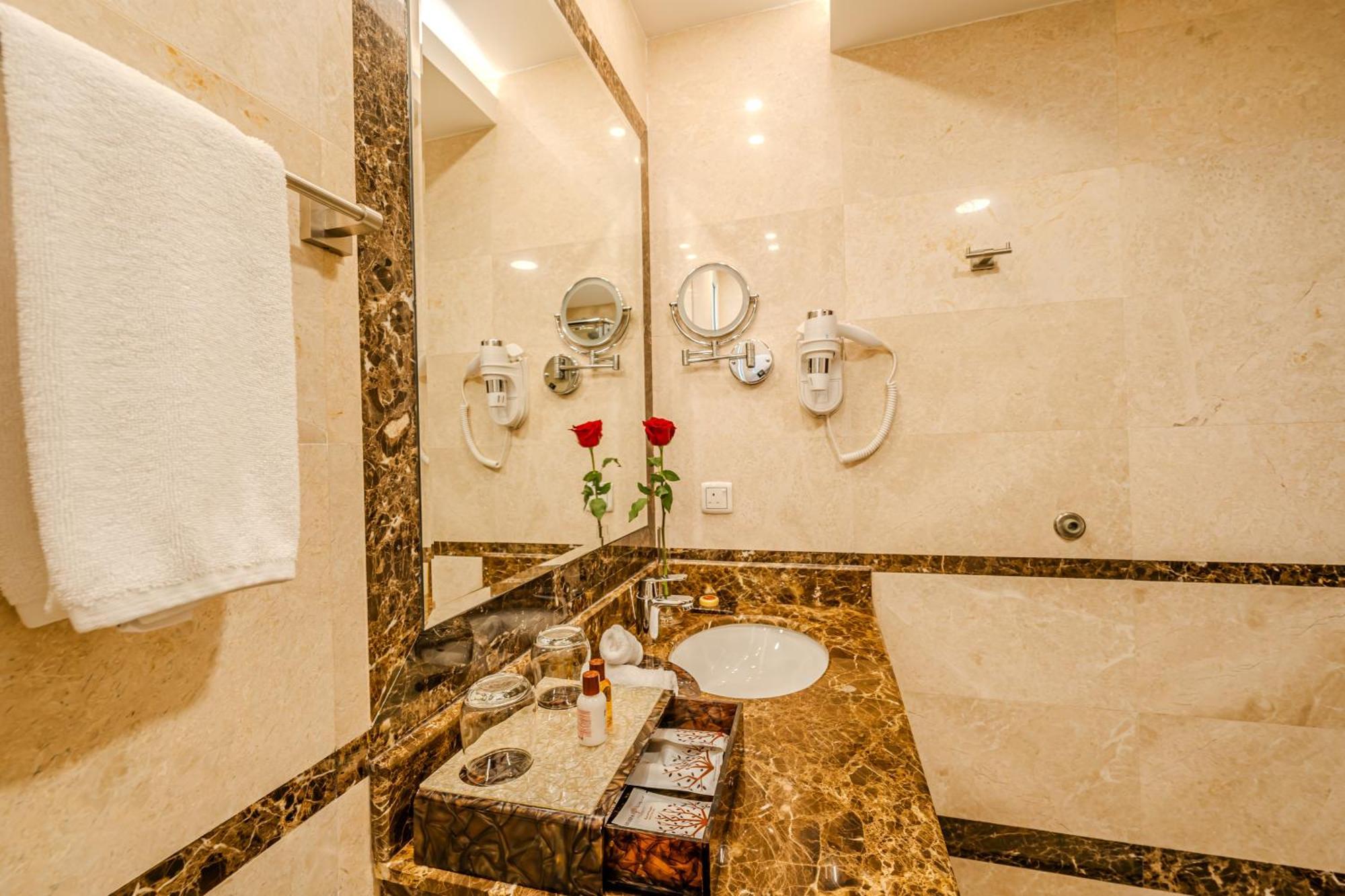 Hotel Braira Al Al Jubail Esterno foto
